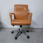 Poltrona Frau - Fauteuil - Forumbeheer - Leder, Antiek en Kunst