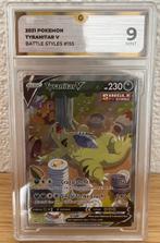 Pokémon - 1 Graded card - Tyranitar 155 First edition, Foil,, Hobby en Vrije tijd, Verzamelkaartspellen | Pokémon, Nieuw