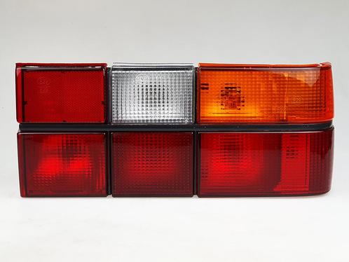 Achterlicht unit Rechts ZWART Volvo 700 serie, Auto-onderdelen, Interieur en Bekleding, Ophalen of Verzenden