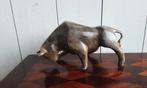 P. Chenet - Figuur - Stier - 23 cm - Brons