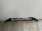 Mercedes-Benz A-klasse W176 onder Grille A1768850022, Ophalen, Gebruikt, Voor, Mercedes-Benz