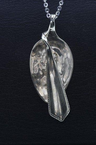 Zilveren Lepeltje als ketting hanger en broche besteksieraad, Sieraden, Tassen en Uiterlijk, Kettinghangers, Verzenden