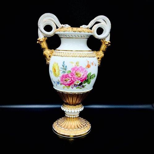 E.A.Leuteritz - Meissen - First Choice - Artwork Amphora, Antiek en Kunst, Antiek | Glas en Kristal