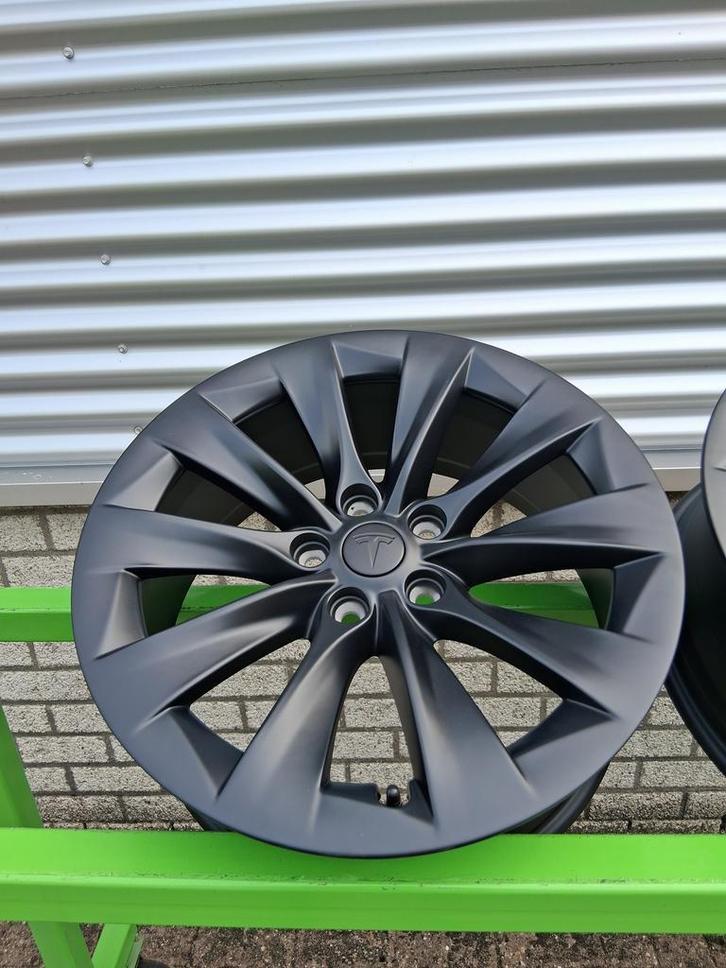 Set 19  Tesla S velgen, Auto-onderdelen, Banden en Velgen, 19 inch, BOVAG lid, Erkend duurzaam, Personenwagen, Gereviseerd, Velg(en)