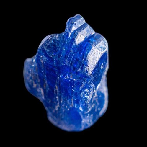 Tanzaniet Exemplaar - Hoogte: 6.8 cm - Breedte: 3.2 cm-, Verzamelen, Mineralen en Fossielen