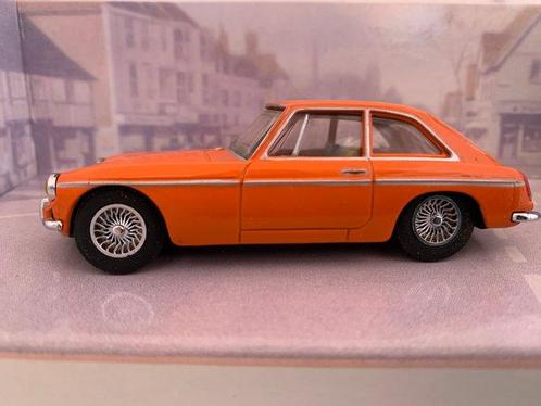 Dinky Toys, Vitesse 1:43 - Modelauto (3) - MGB GT, Lotus, Hobby en Vrije tijd, Modelauto's | 1:5 tot 1:12