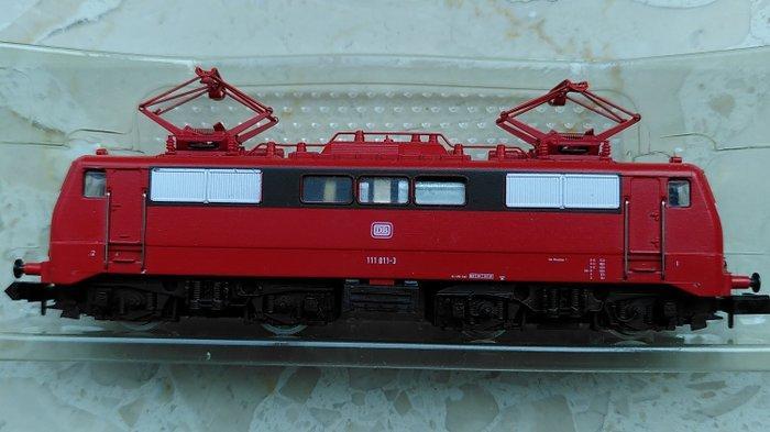 Arnold N - 2328 - Modeltrein locomotief (1) - BR111 - DB, Hobby en Vrije tijd, Modeltreinen | N-Spoor