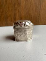 Snuifdoos - Nederlandse Zilveren Vinaigrette /