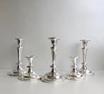Kandelaar (5) - Verzilverd, Zinklegering - Set verzilverde, Antiek en Kunst