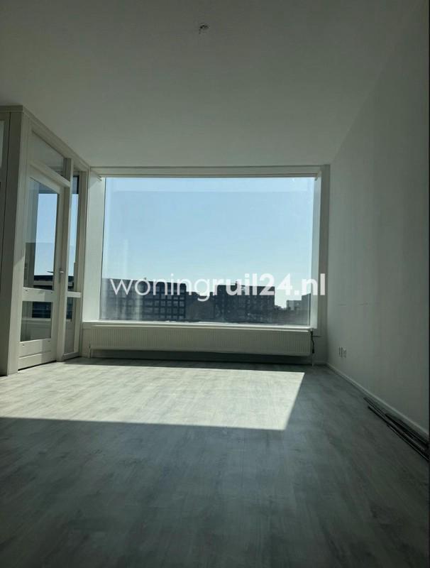 Woningruil - Maria Austriastraat 999 - 3 kamers, Huizen en Kamers, Woningruil, Amsterdam