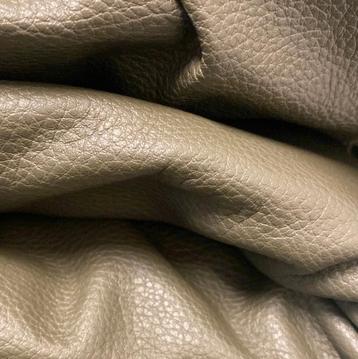 Floater gewalkt milled leather - 1.3/1.5 mm beschikbaar voor biedingen