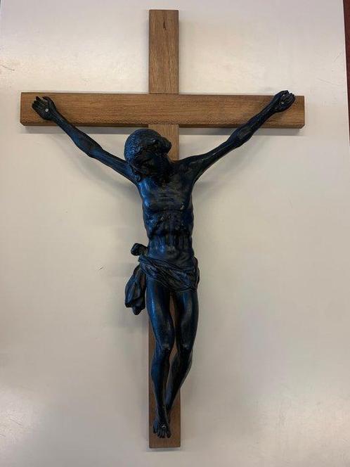 Antiek Crucifix - Hout, Legering - 1920-1930 - Jezus aan het, Antiek en Kunst, Kunst | Niet-Westerse kunst