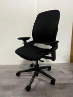 Steelcase Leap V2 (Showroommodel), Huis en Inrichting, Bureaustoelen, Verzenden, Zwart, Nieuw, Bureaustoel