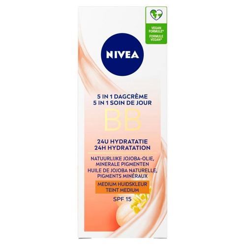 NIVEA 5-In-1 SPF15 Medium Huidskleur BB Dagcrème, Sieraden, Tassen en Uiterlijk, Uiterlijk | Lichaamsverzorging, Nieuw, Verzenden