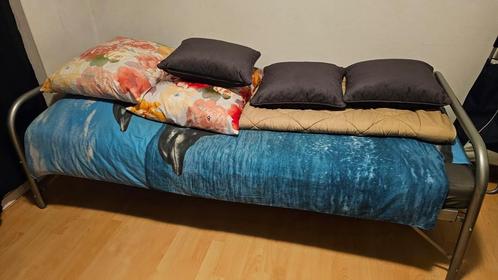 Studio te huur in Rotterdam - 16 m² - 2 kamer(s) - 2 kamers, Huizen en Kamers, Kamers te huur, Rotterdam