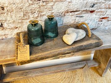 Borrelplank van driftwood beschikbaar voor biedingen