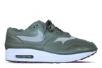 Nike Air Max 1 SE Olive Glitter • 43, Kleding | Dames, Schoenen, Nike, Ophalen of Verzenden, Nieuw, Sneakers of Gympen