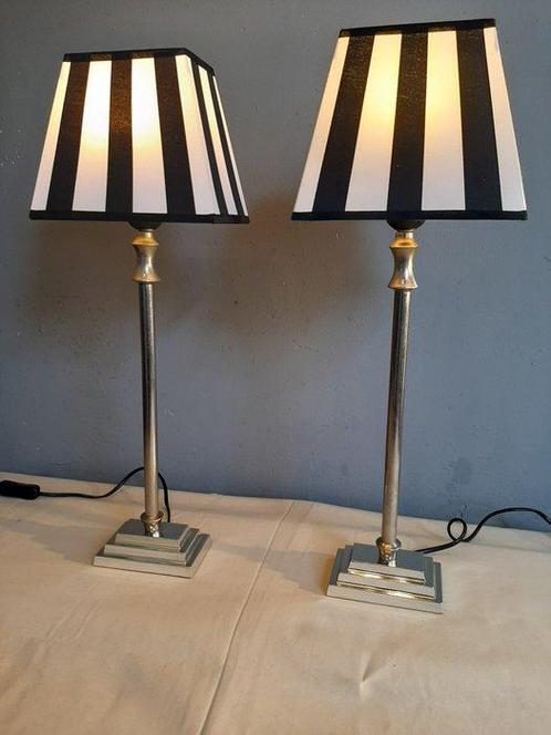 Tafellamp (2) - Metaal - Twee Schemerlampen - Gestreepte, Antiek en Kunst, Curiosa en Brocante