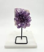 Amethist op standaard, Verzamelen, Mineralen en Fossielen, Ophalen of Verzenden