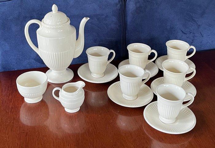 Wedgwood - Koffieservies voor 6 (16) - Etruria - Aardewerk -, Antiek en Kunst, Antiek | Meubels | Tafels