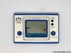 LCD Game - Quartz Game - Commodoor - Dolphins
