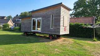 ( Locatie Donderen ) Houten tiny house, Bruin, Caravans en Kamperen, Stacaravans