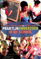 Praktijkonderzoek in de school 9789046903001, Boeken, Verzenden, Gelezen, Cyrilla van der Donk