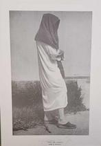 Urs Luthi - I never saw a womans smile in Morocco