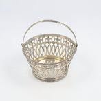 G. van der Dussen (1892) - Wolmandje - Mand - .833 zilver, Antiek en Kunst