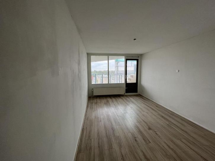 Appartement te huur 2 kamers, Diemen, Huizen en Kamers, Huizen te huur, Direct bij eigenaar, Amsterdam, Appartement