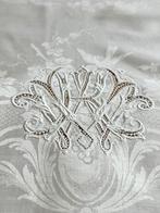 Tafelservies (5) - 5 oude servetten uit de Napoléon, Antiek en Kunst