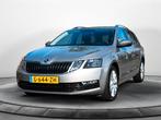 Zakelijke Lease |  Škoda Octavia Combi 1.0 TSI Greentech Cle, Auto's, Automaat, Gebruikt, Overige kleuren, Stationwagon
