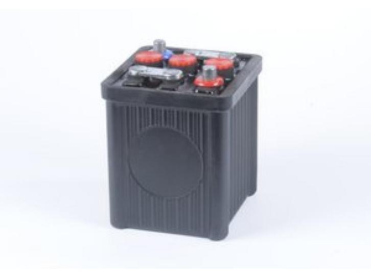 Oldtimer accu 05611 Hard Rubber 6 volt 56ah, Auto-onderdelen, Accu's en Toebehoren, Verzenden