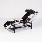 Cassina - Charlotte Perriand, Le Corbusier, Pierre Jeanneret