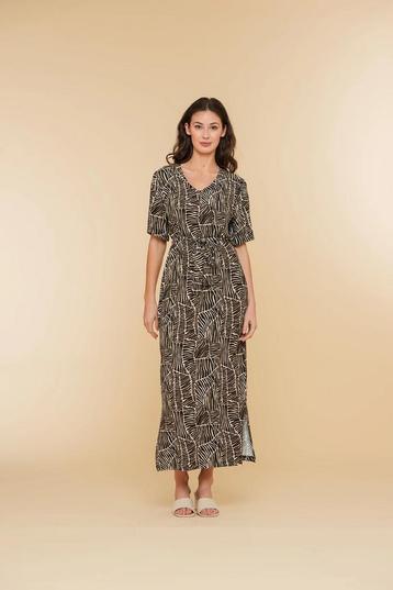 Jurken  |  Geisha   |  47415-60 FAY - Dress v-neck AOP -  of beschikbaar voor biedingen