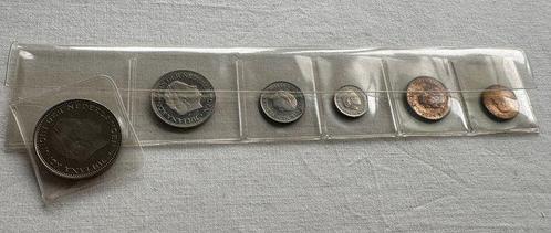 Nederland. Jaarset 1972, 1973, 1974 en 1975 in plastic strip, Postzegels en Munten, Munten | Nederland