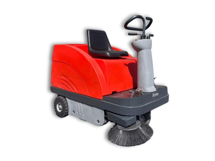 Hako Jonas 900 E, Tuin en Terras, Veegmachines, Zo goed als nieuw, Ophalen of Verzenden