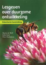 Lesgeven over duurzame ontwikkeling 9789044136449, Boeken, Verzenden, Zo goed als nieuw, Martin De Wolf