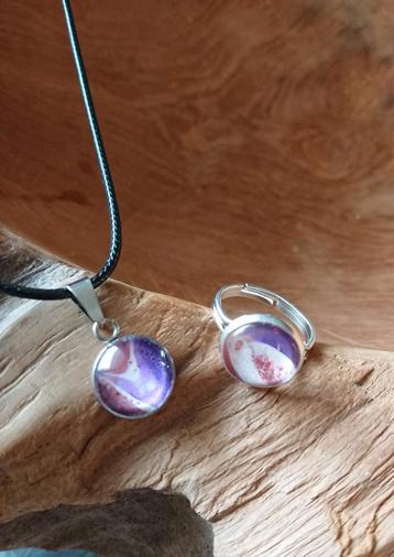 Verwen jezelf of iemand anders met handgemaakte ringen! beschikbaar voor biedingen