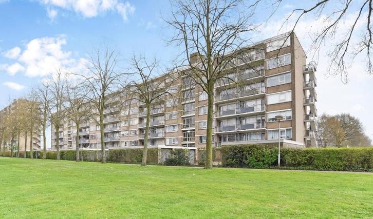 Te Huur 4 Kamer Appartement Hobokenstraat In Breda, Huizen en Kamers, Huizen te huur, Direct bij eigenaar, Noord-Brabant, Appartement