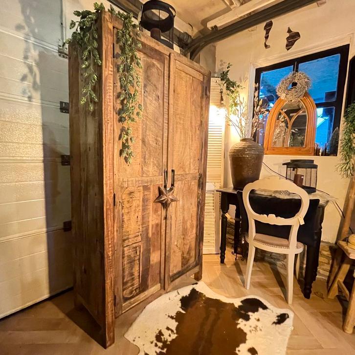 Kasten Friesland-meubels-nieuwe kasten-woondecoratie, Antiek en Kunst, Antiek | Meubels | Kasten