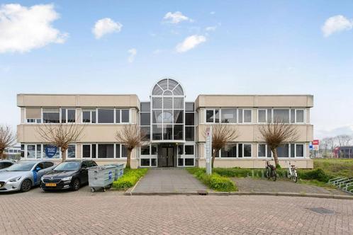 Kantoorruimte te huur Curieweg 7 Spijkenisse, Zakelijke goederen, Bedrijfs Onroerend goed, Kantoorruimte, Huur