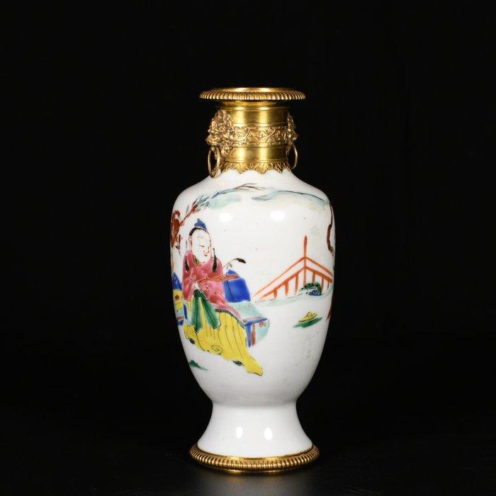 Vaas - Porselein - China - Yongzheng (1723-1735), Antiek en Kunst, Antiek | Overige Antiek