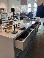 MODERNE, KWALITATIEF HOOGWAARDIGE TOONBANK (HANDMADE), Zakelijke goederen, Kantoor en Winkelinrichting | Winkel en Inventaris