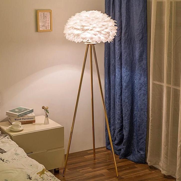 Veren vloerlamp luxe romantische sfeerverlichting, Huis en Inrichting, Lampen | Vloerlampen, Nieuw, Verzenden