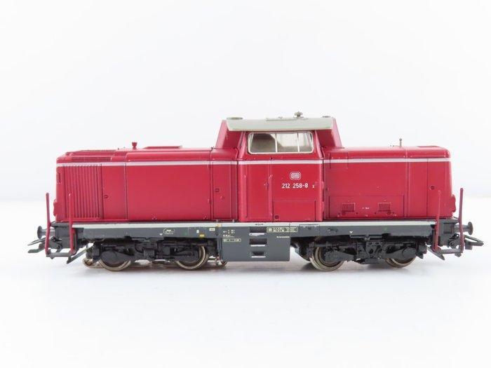 Märklin H0 - 3372 - Diesellocomotief (1) - BR 212 - DB, Hobby en Vrije tijd, Modeltreinen | H0