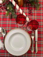Prachtige kersttafelkleed voor grote tafels. Klassiek Schots, Nieuw