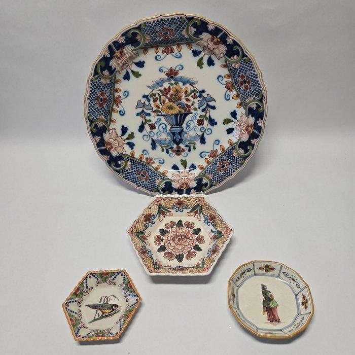 Tichelaar Makkum - drie borden van Tichelaar, één bord, Antiek en Kunst, Antiek | Glas en Kristal