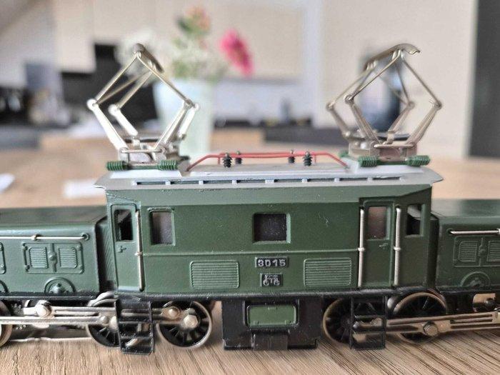 Märklin H0 - 3015 - Elektrische locomotief (1) - Ce 6/8, Hobby en Vrije tijd, Modeltreinen | H0