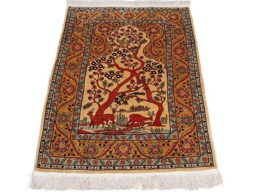 Silk Hereke Signed Carpet with Mehrab Design - Pure Luxe ~1, Huis en Inrichting, Stoffering | Tapijten en Kleden